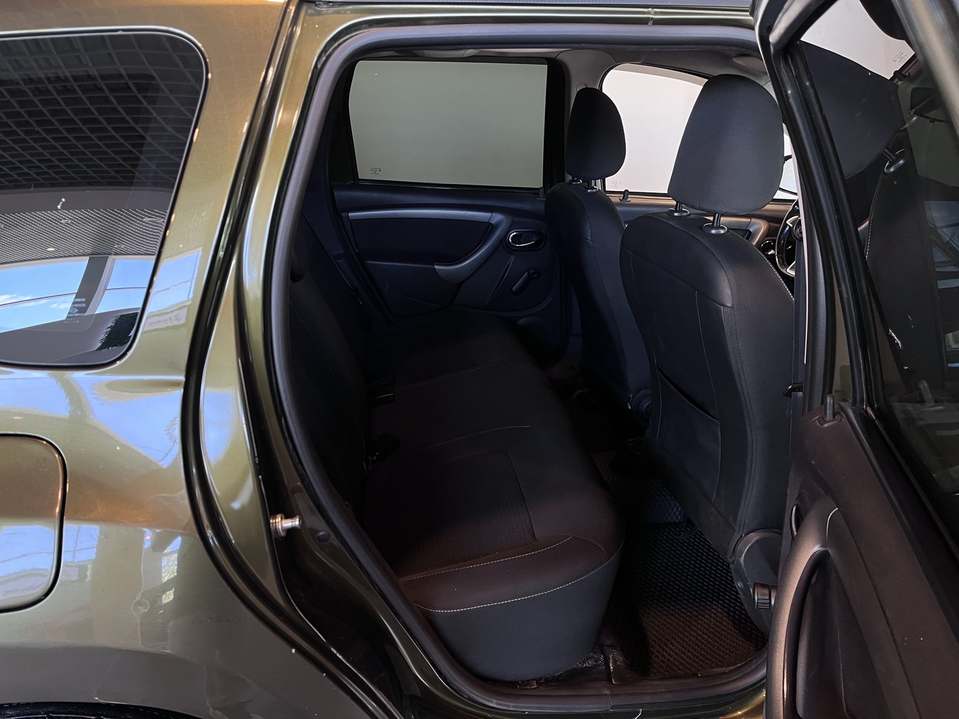 RENAULT DUSTER