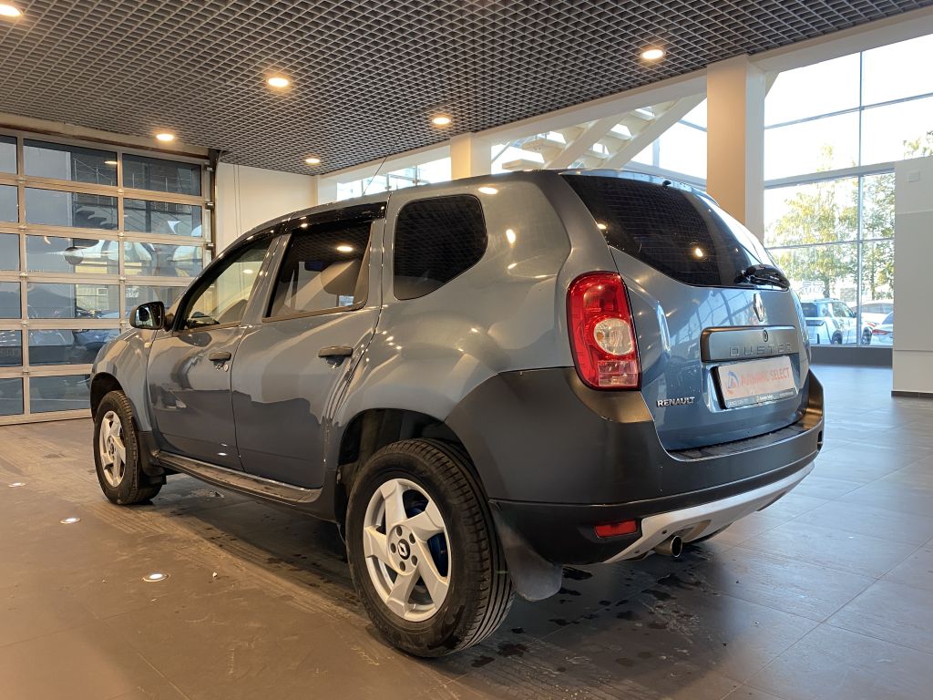 RENAULT DUSTER