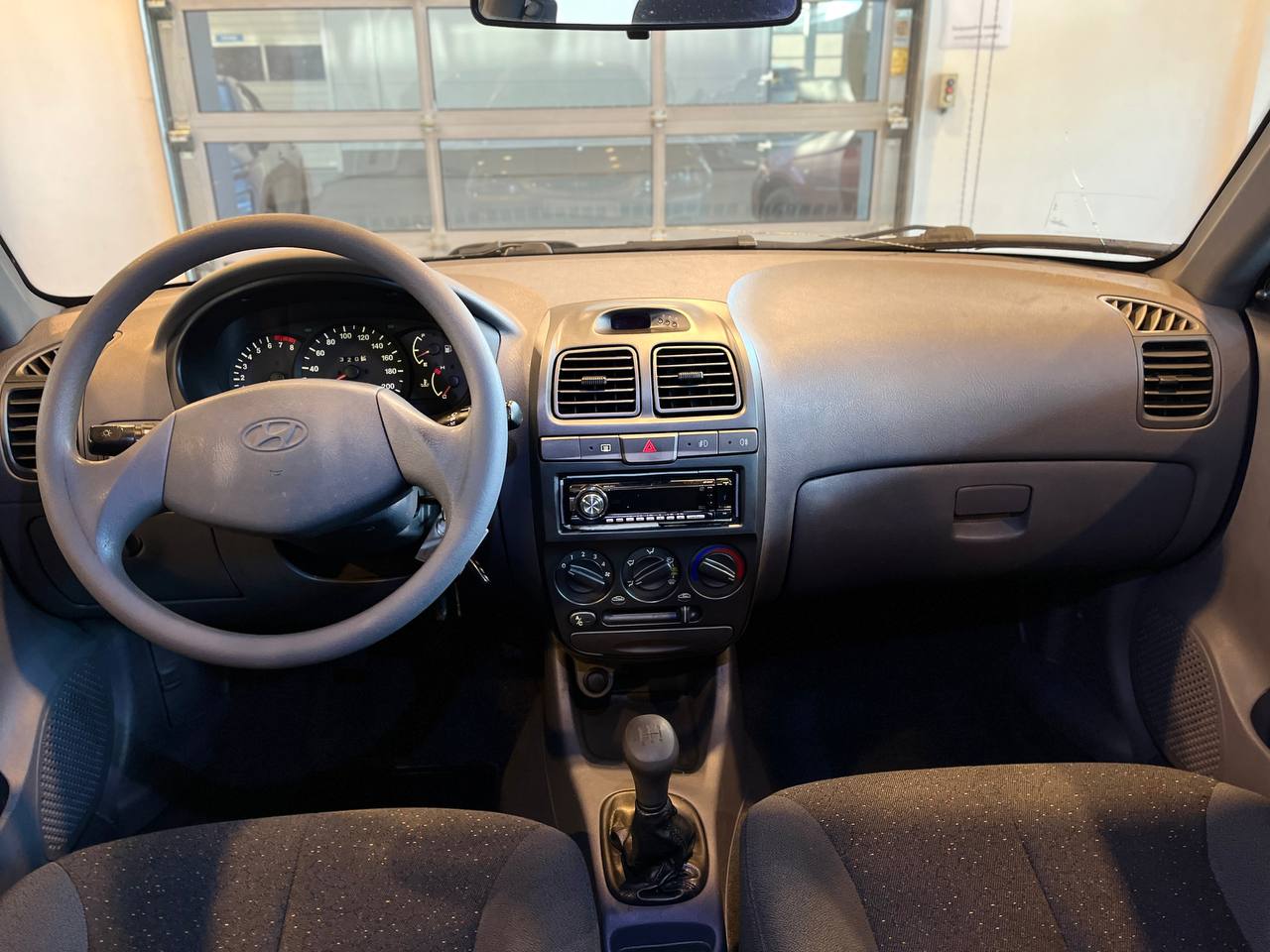 HYUNDAI ACCENT