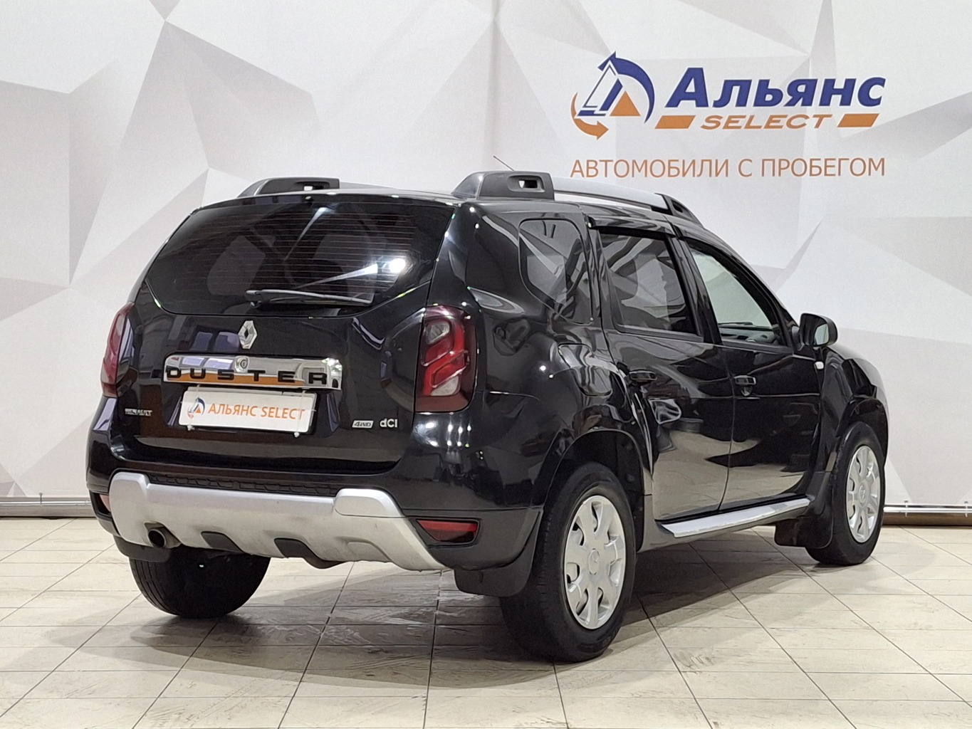 RENAULT DUSTER