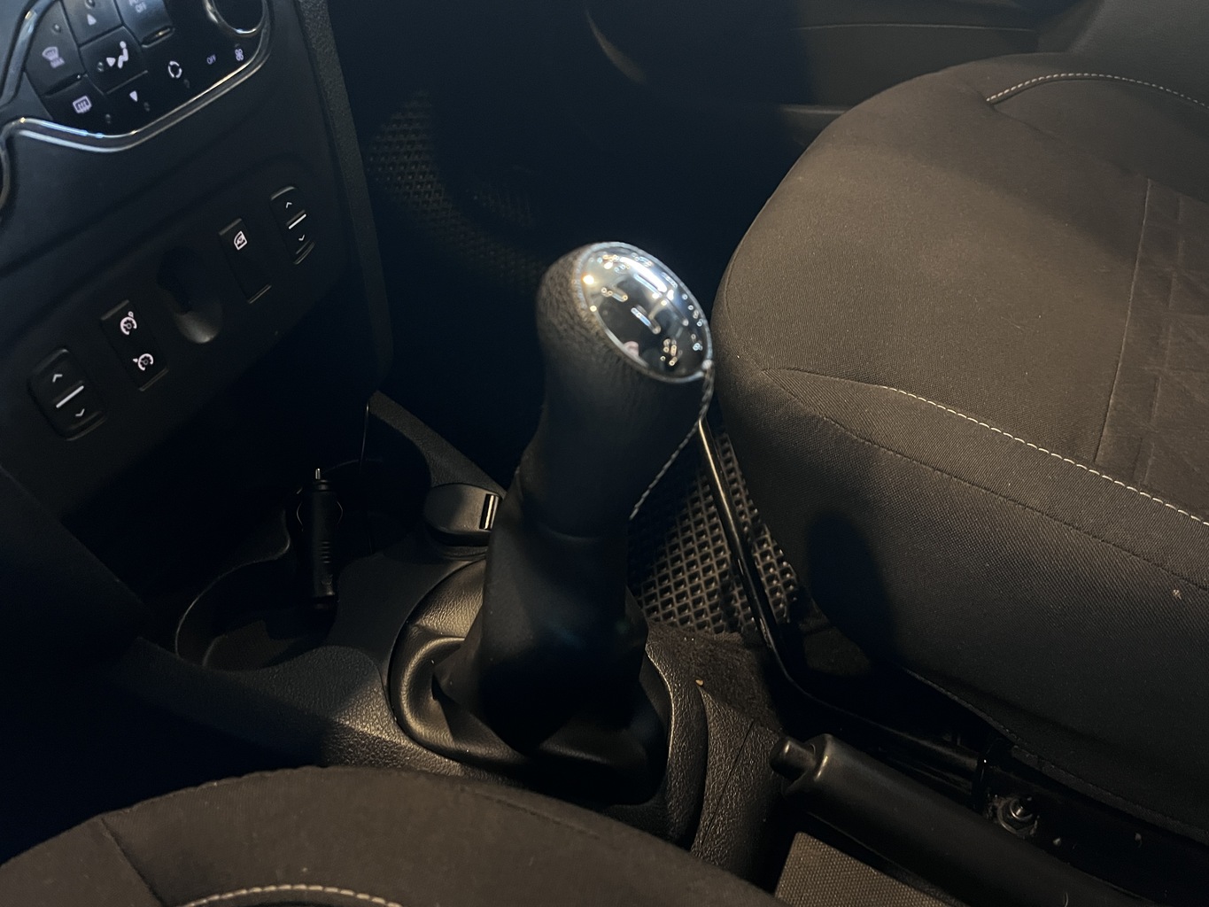 RENAULT SANDERO
