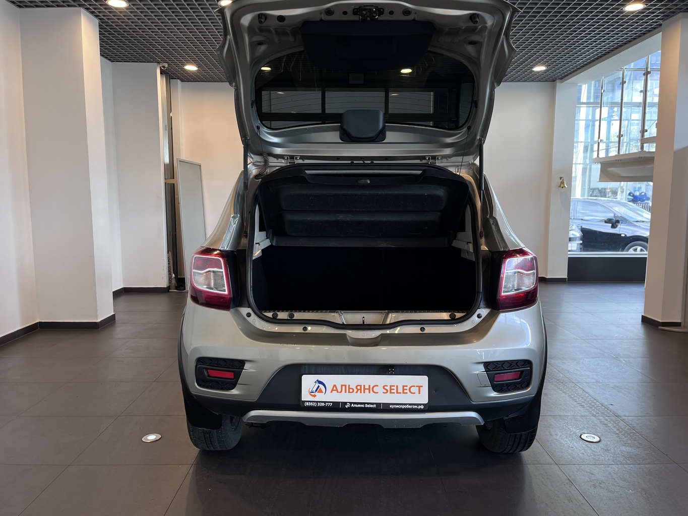 RENAULT SANDERO