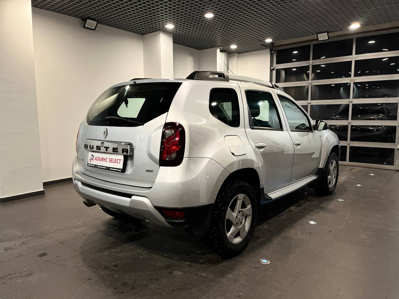 RENAULT DUSTER