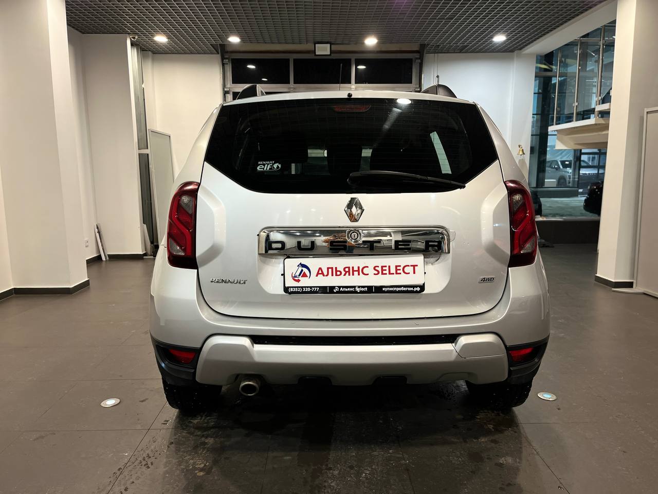 RENAULT DUSTER
