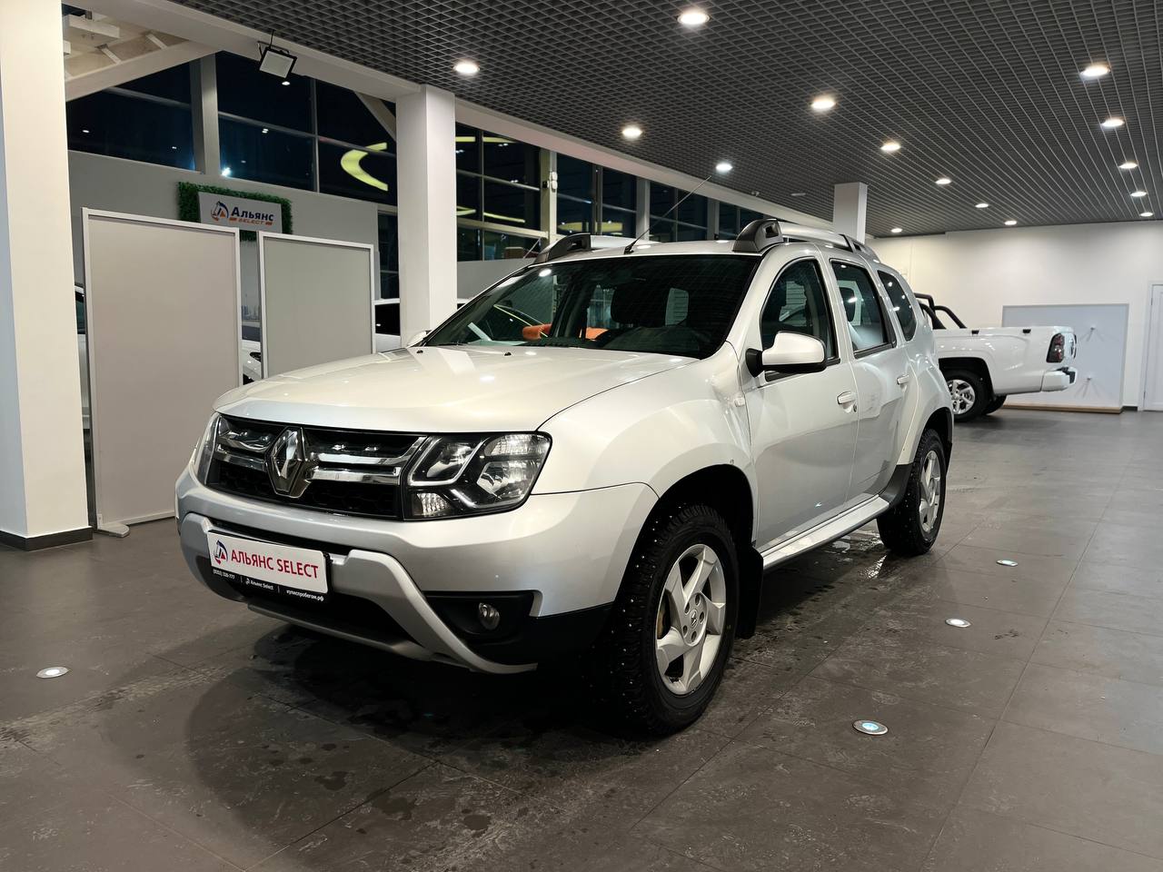 RENAULT DUSTER