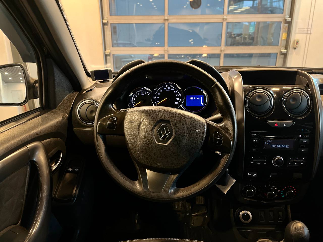 RENAULT DUSTER