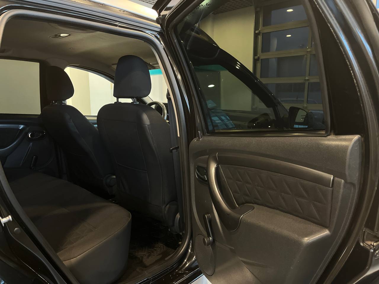 RENAULT DUSTER