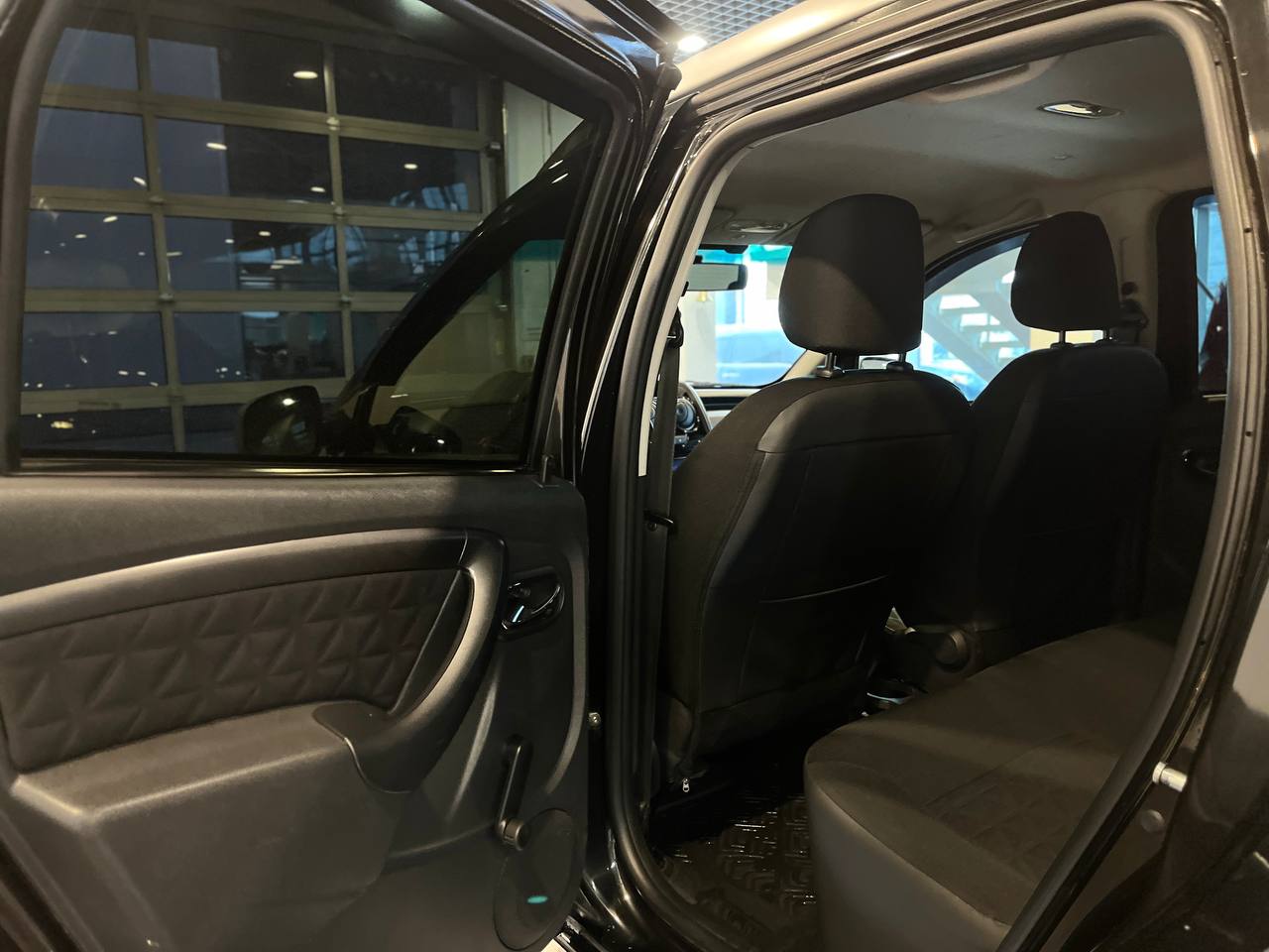 RENAULT DUSTER