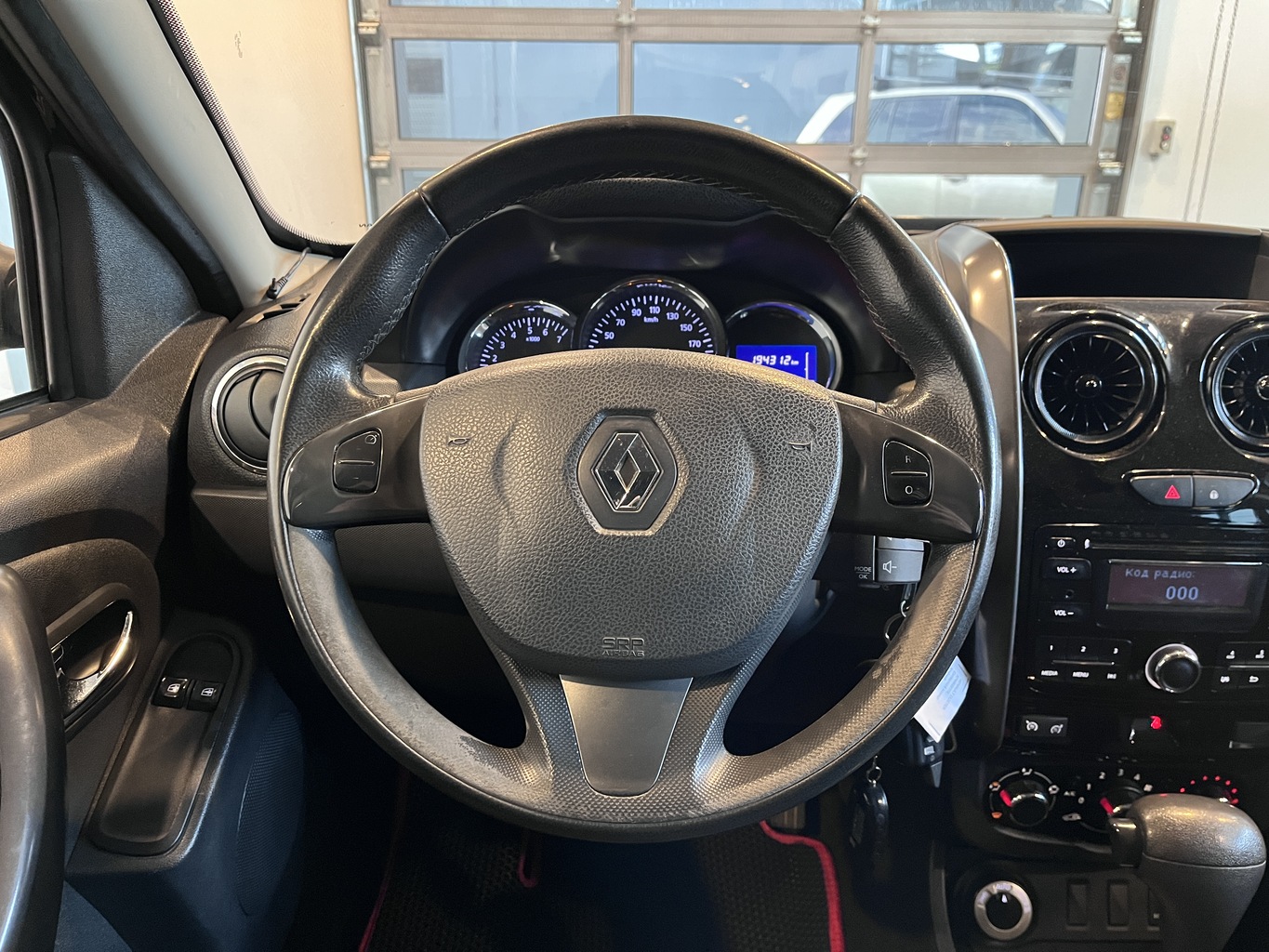 RENAULT DUSTER