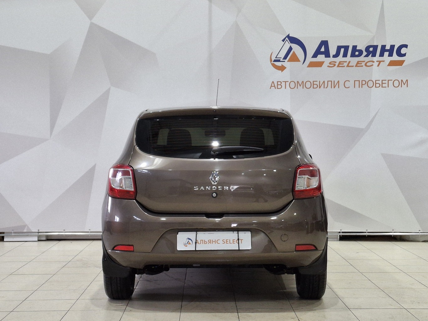 RENAULT SANDERO