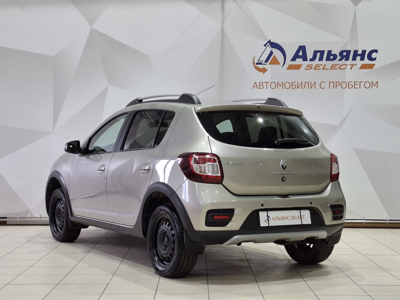 RENAULT SANDERO