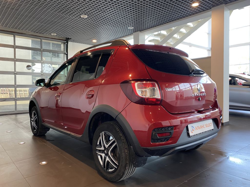 RENAULT SANDERO