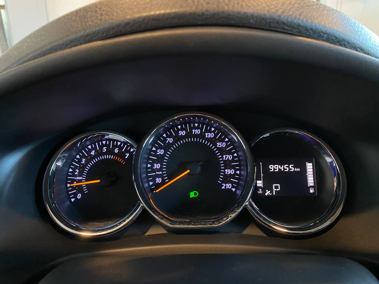 RENAULT SANDERO