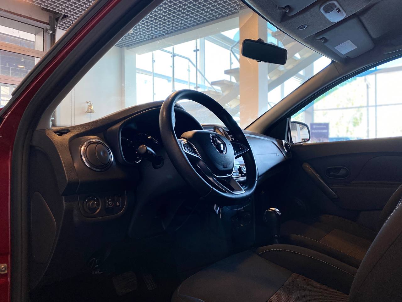 RENAULT SANDERO