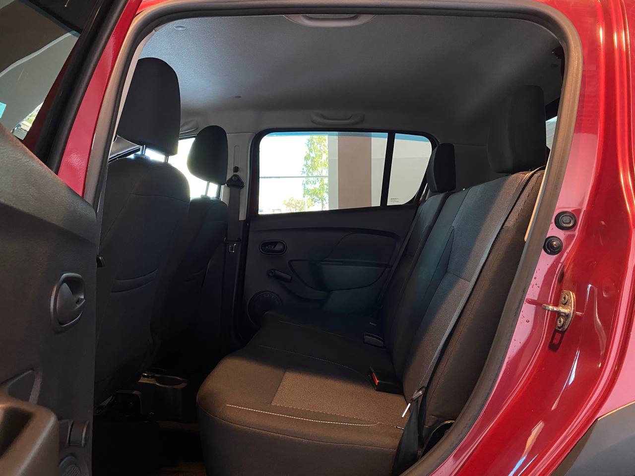 RENAULT SANDERO