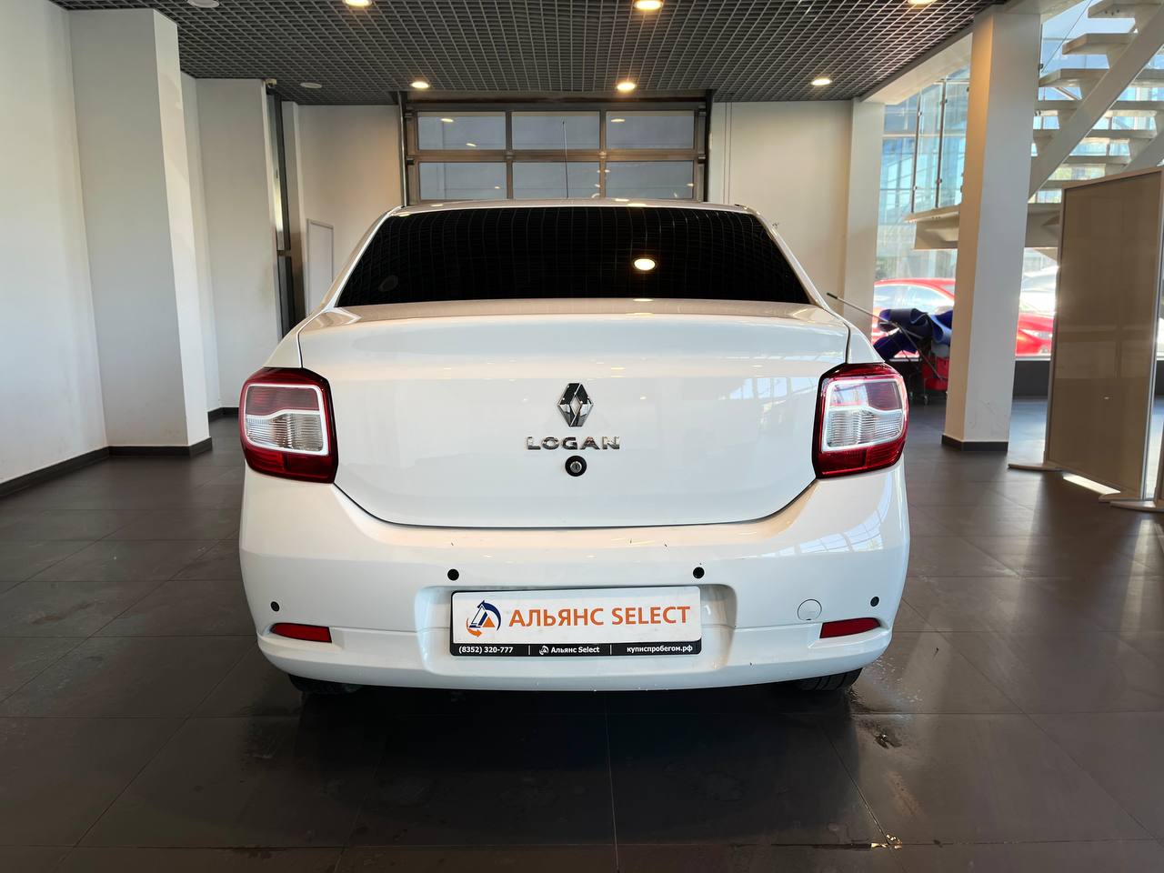 RENAULT LOGAN