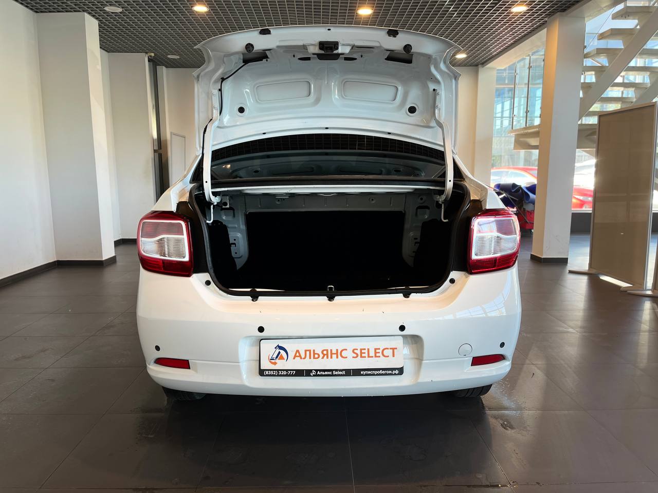 RENAULT LOGAN