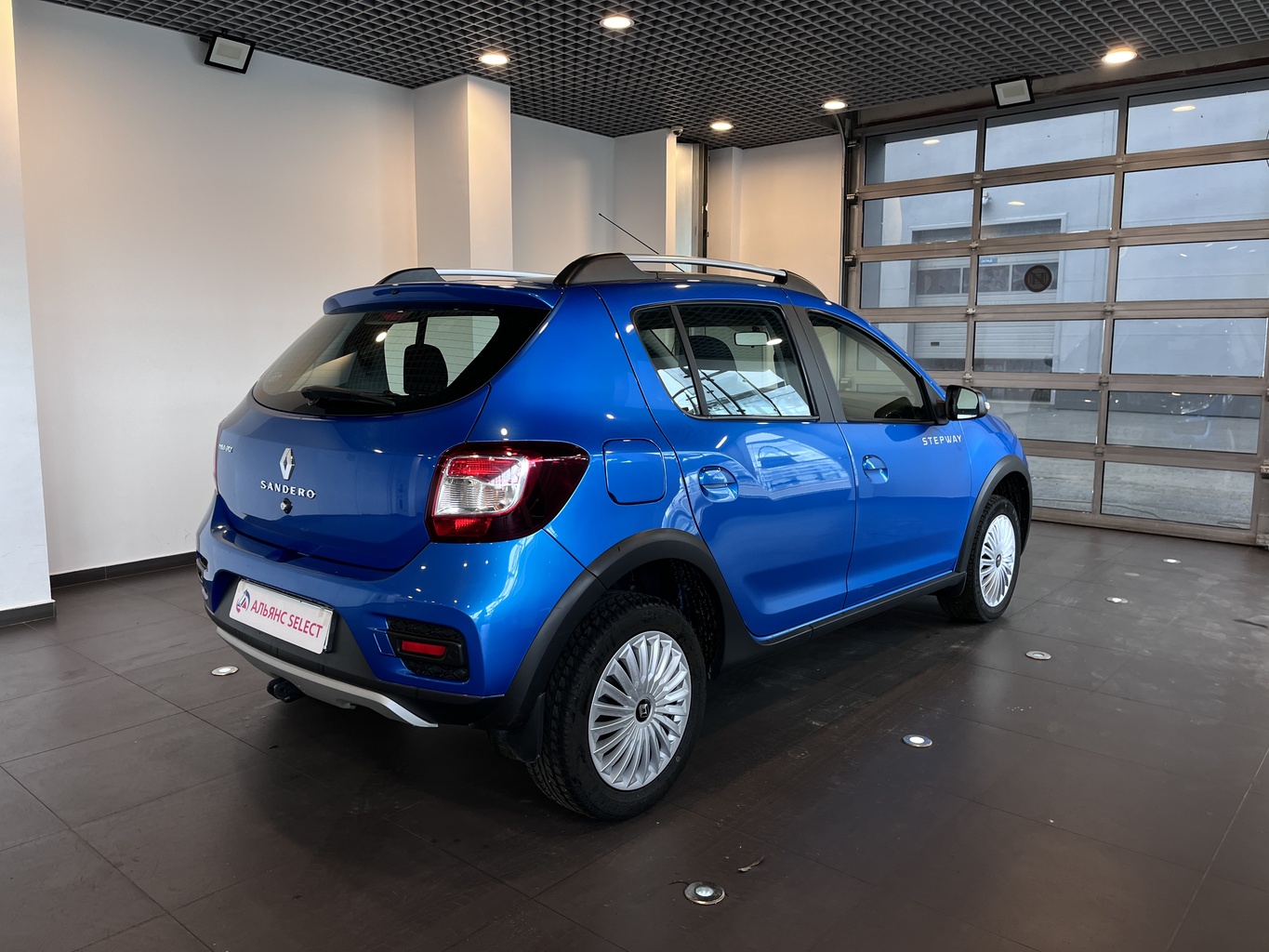 RENAULT SANDERO