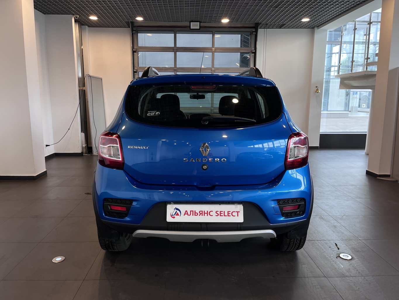 RENAULT SANDERO