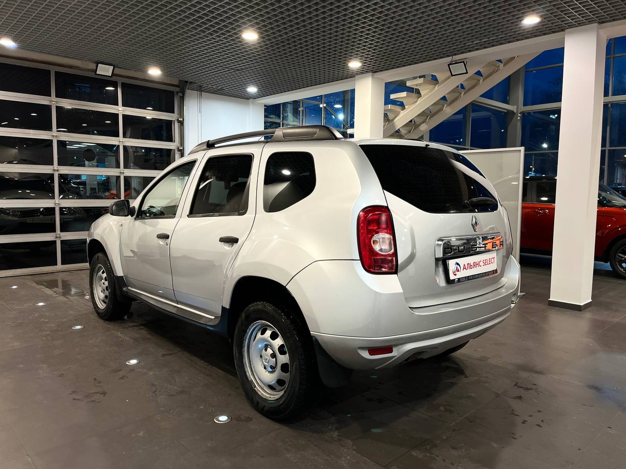 RENAULT DUSTER