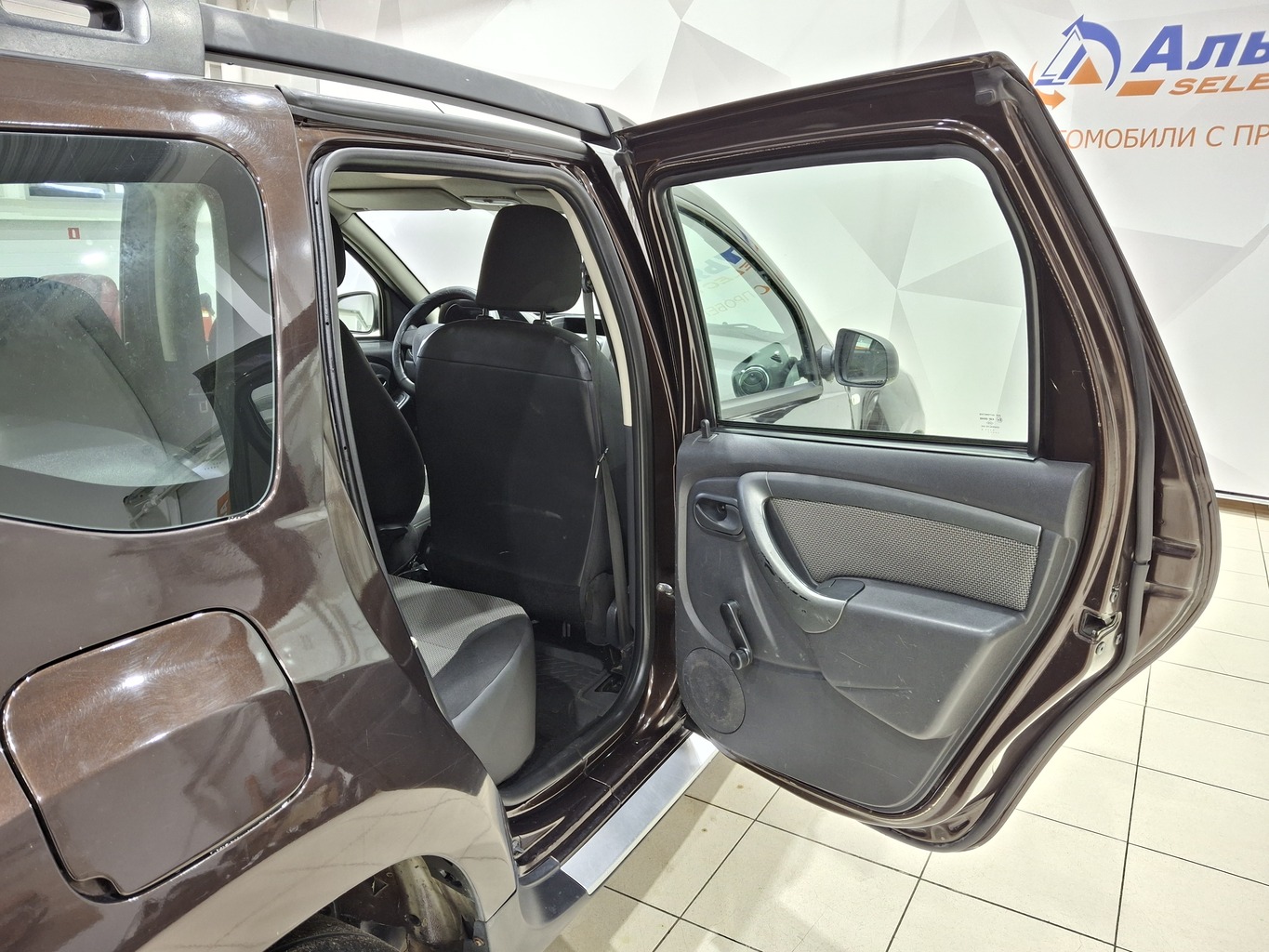 RENAULT DUSTER