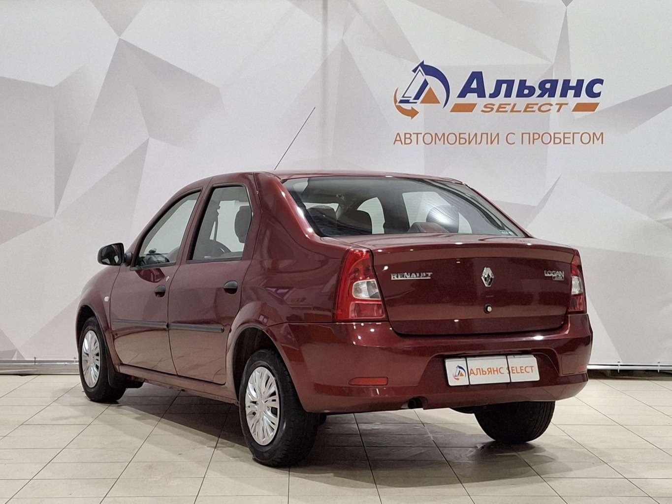 RENAULT LOGAN