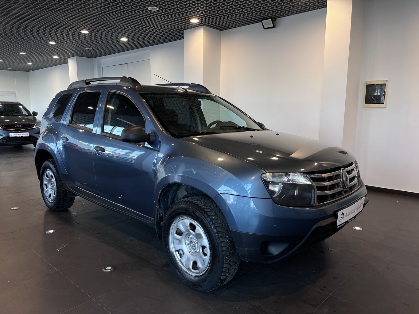 RENAULT DUSTER