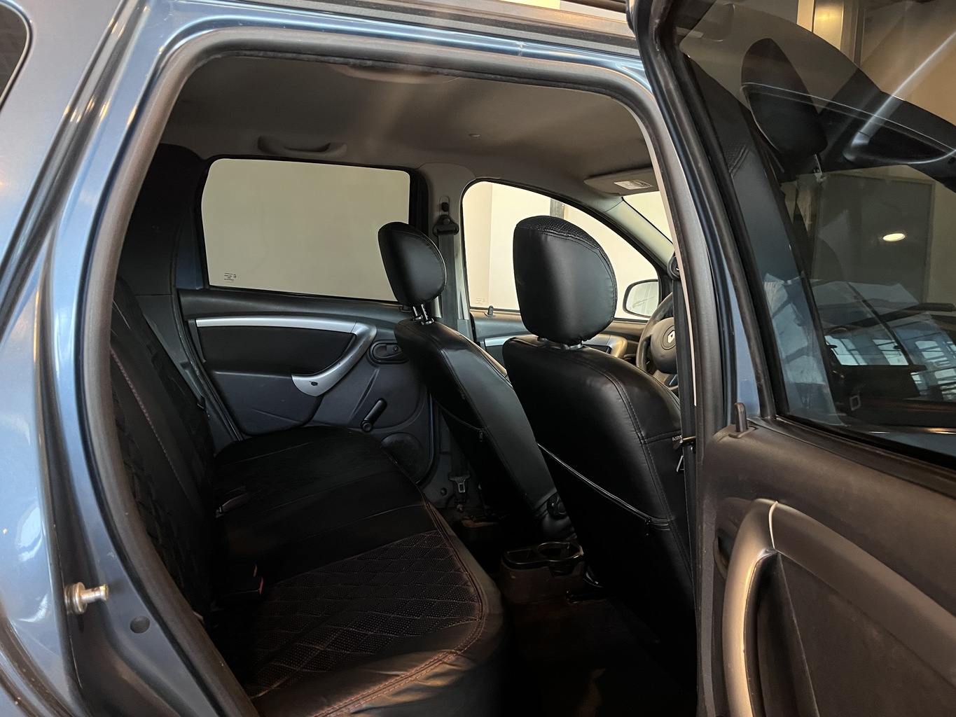 RENAULT DUSTER