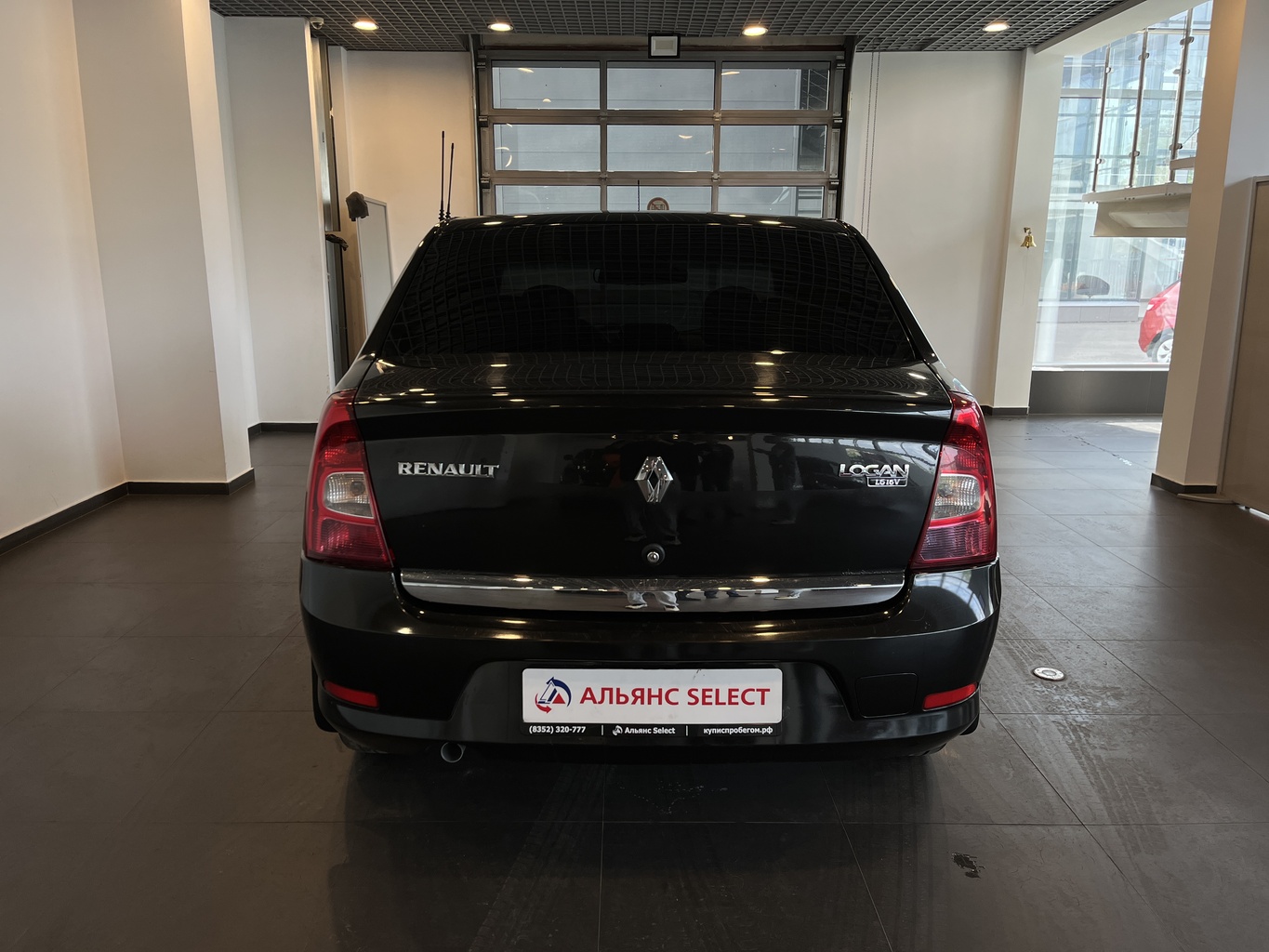 RENAULT LOGAN