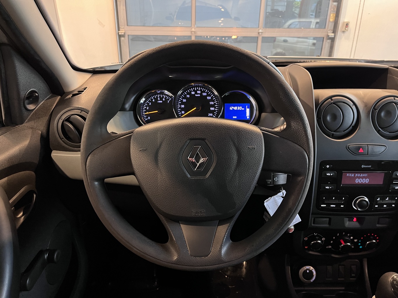 RENAULT DUSTER