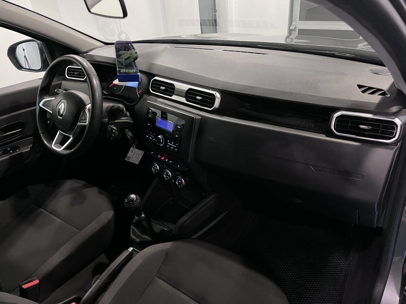 RENAULT DUSTER