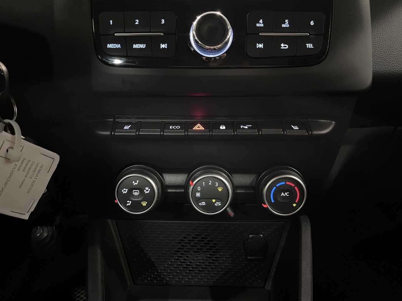 RENAULT DUSTER