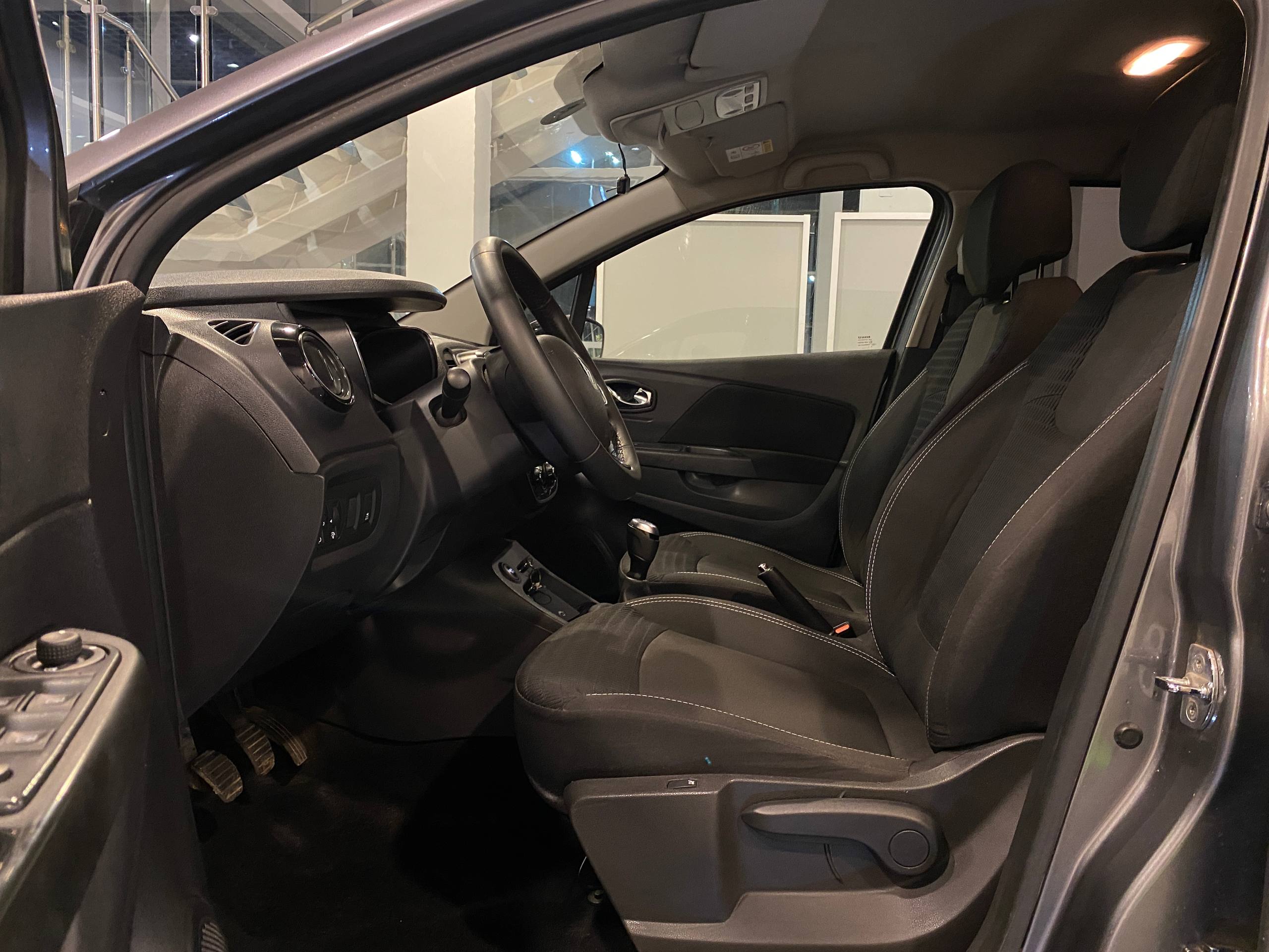 RENAULT KAPTUR