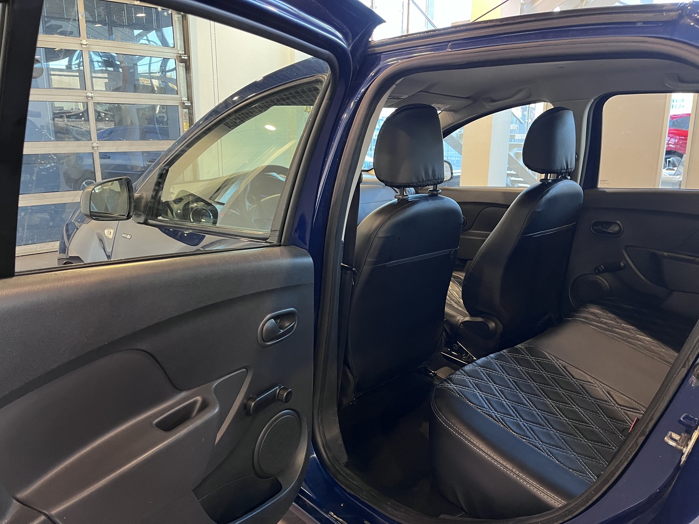 RENAULT LOGAN
