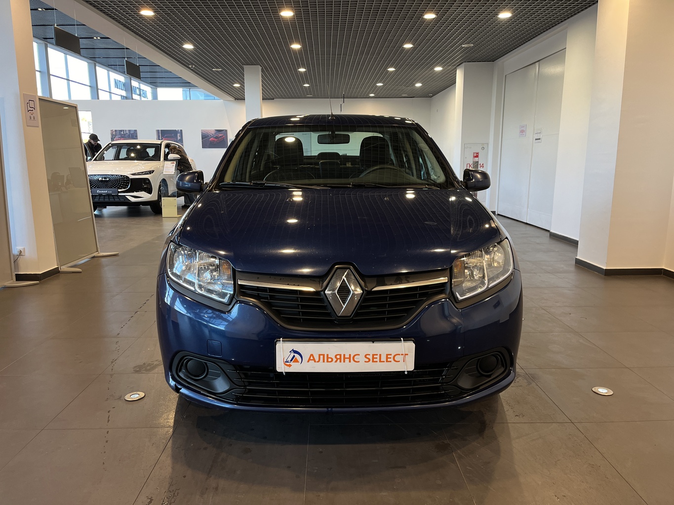 RENAULT LOGAN