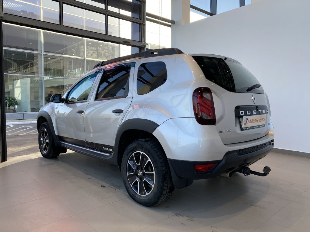 RENAULT DUSTER