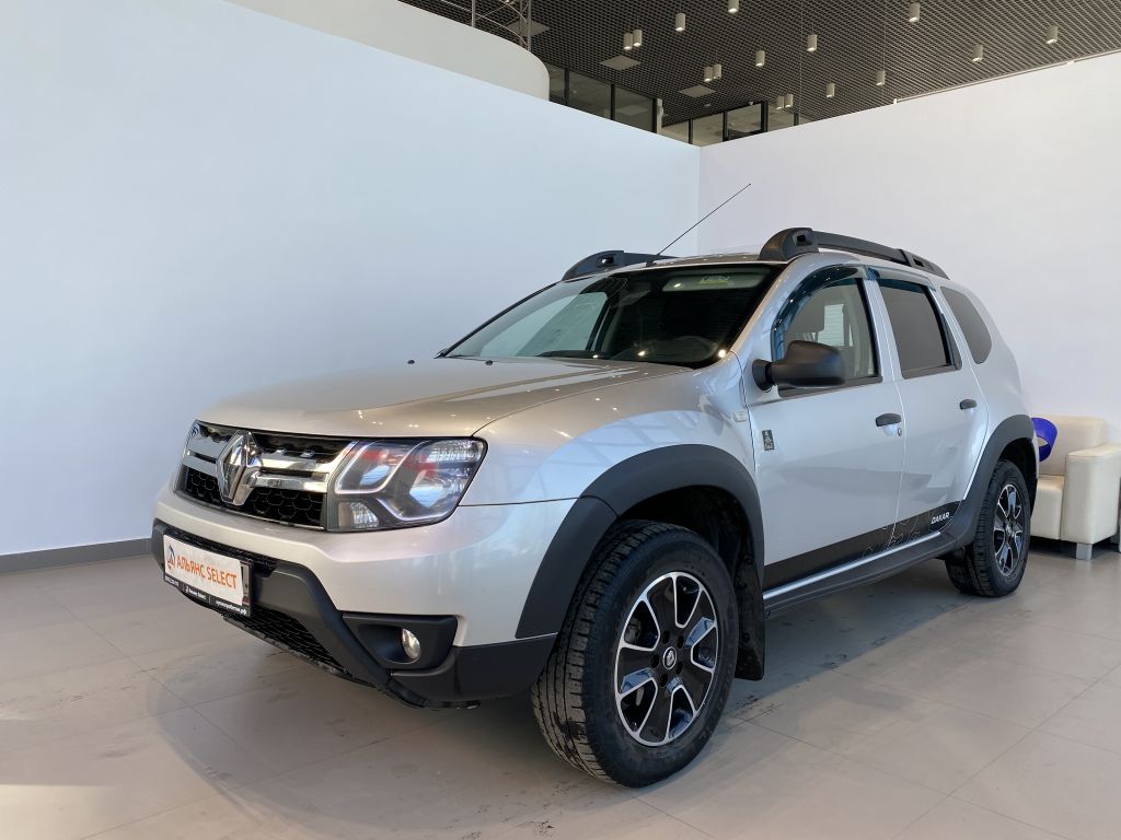 RENAULT DUSTER