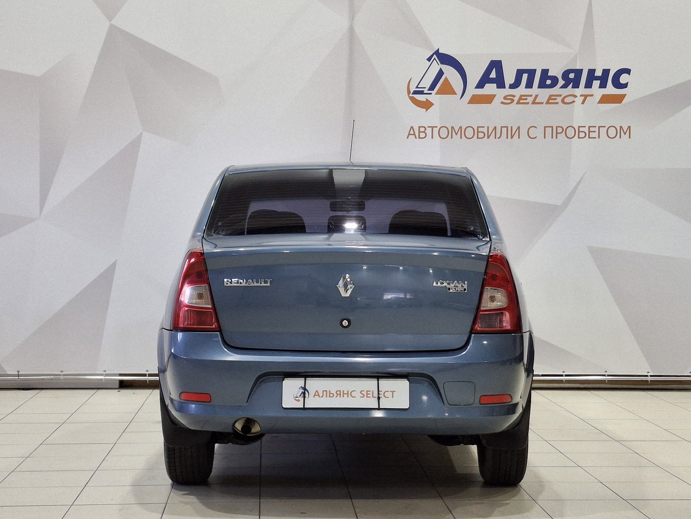 RENAULT LOGAN