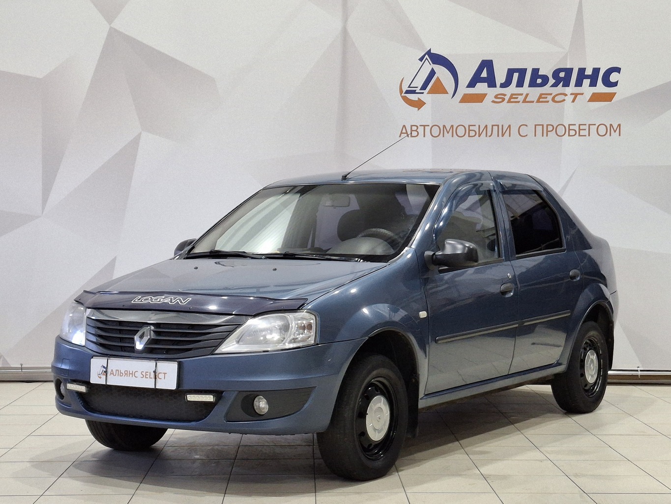 RENAULT LOGAN