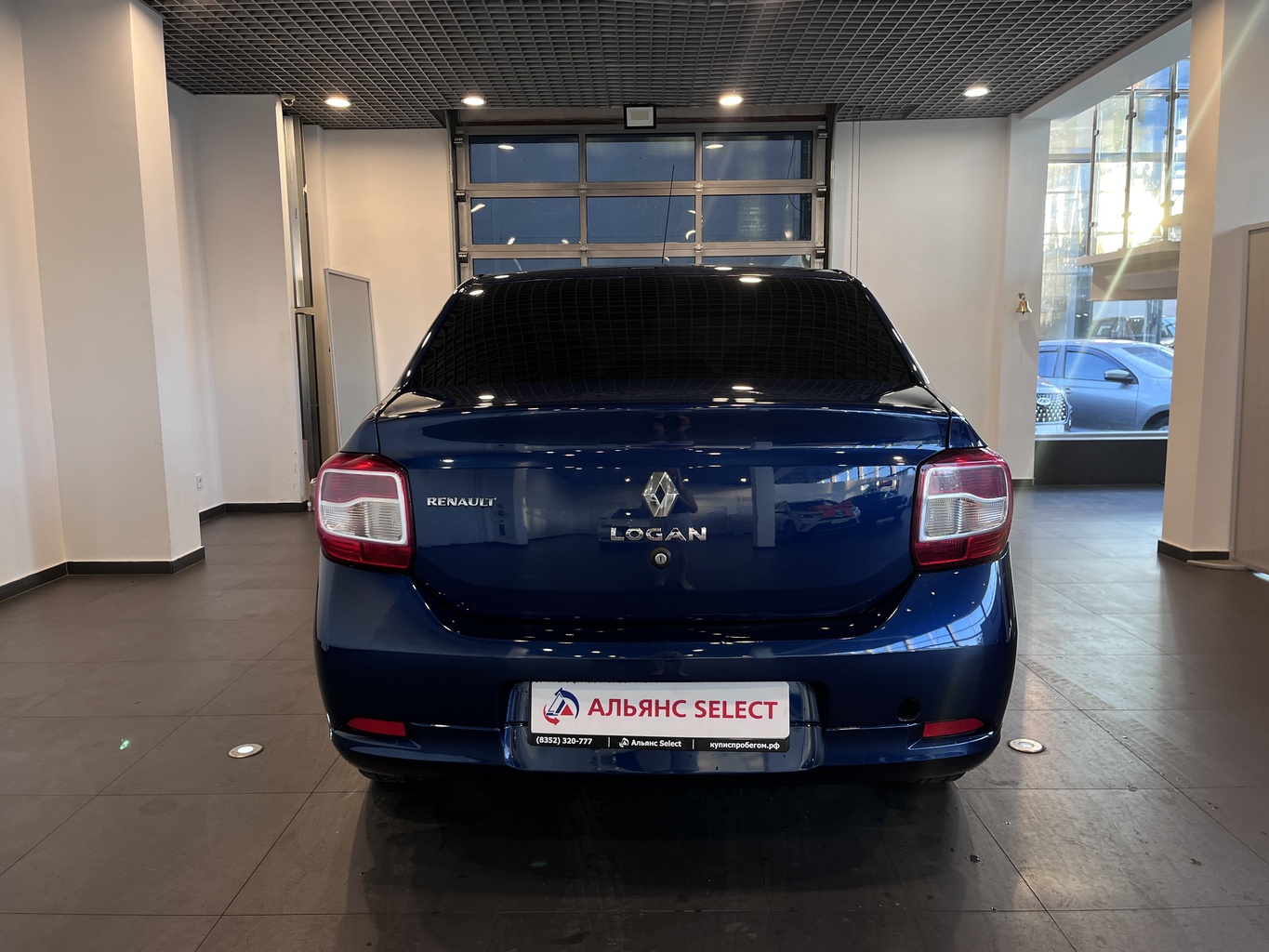 RENAULT LOGAN
