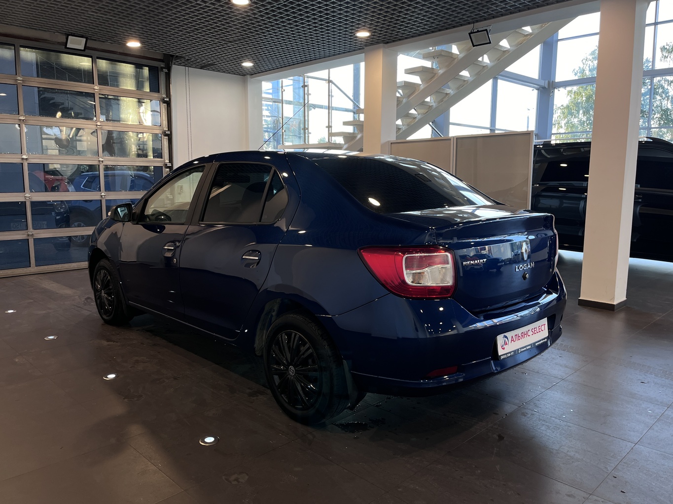 RENAULT LOGAN