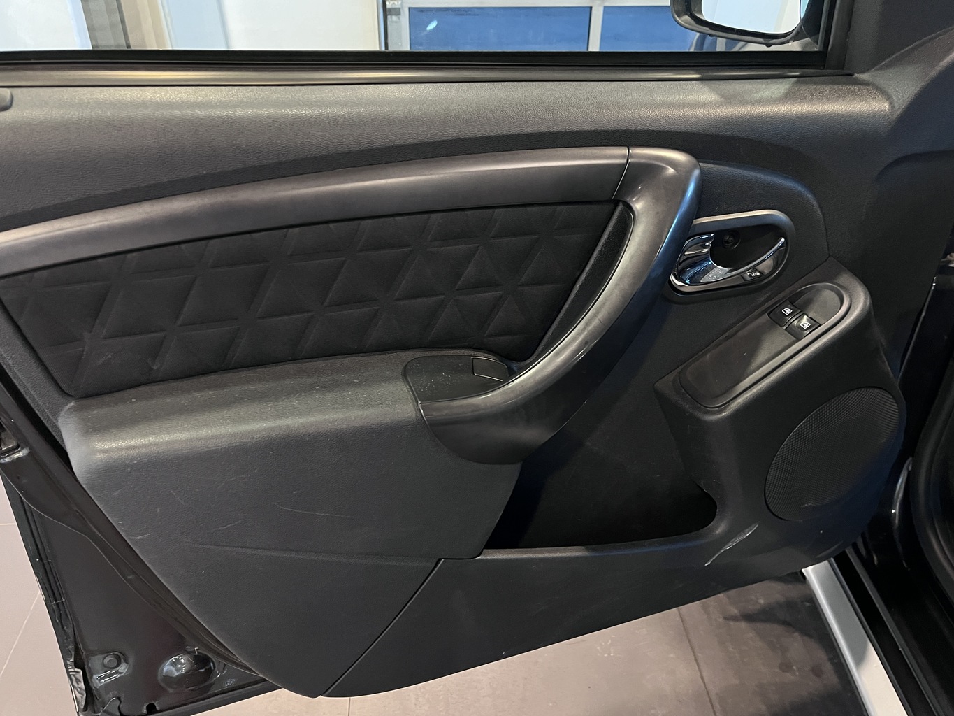 RENAULT DUSTER