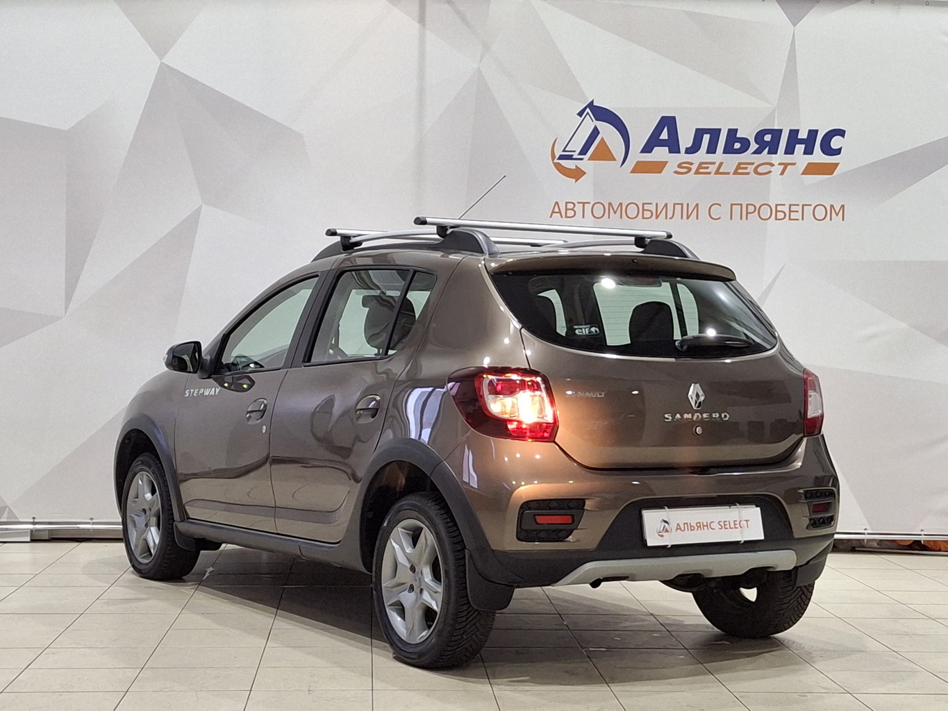 RENAULT SANDERO