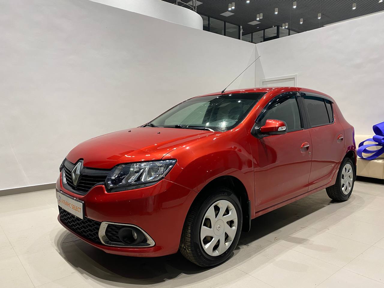 RENAULT SANDERO