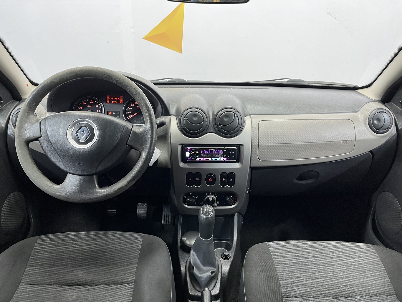 RENAULT SANDERO