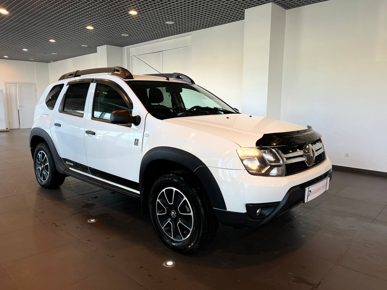 RENAULT DUSTER