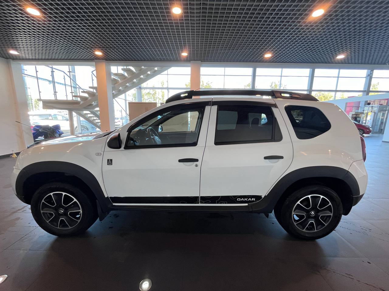 RENAULT DUSTER