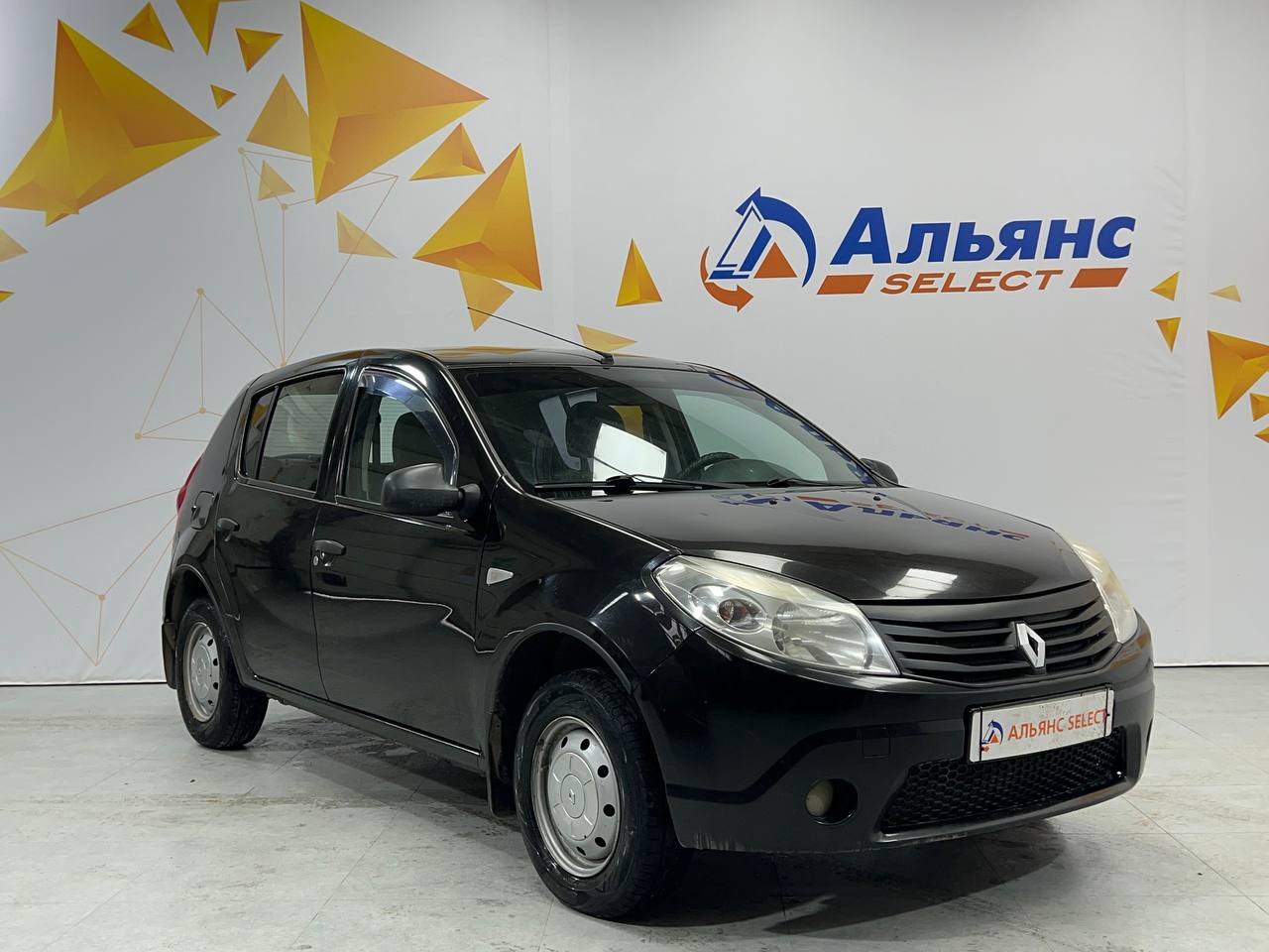 RENAULT SANDERO