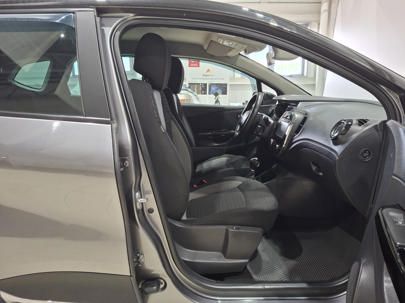 RENAULT KAPTUR