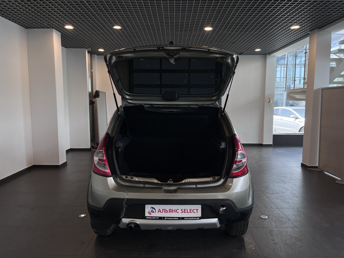 RENAULT SANDERO
